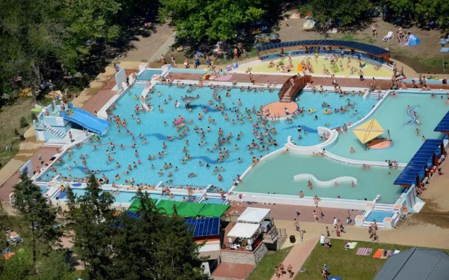 Grill Terasz Étterem és Szálláshely