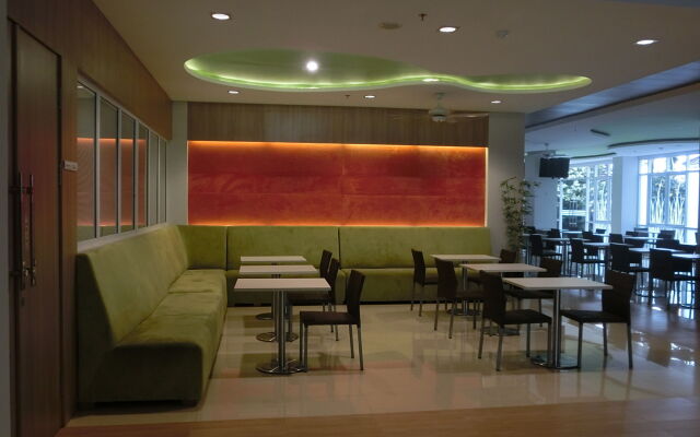 IZI Hotels