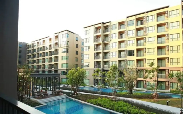 Day DD at Rain Cha-am Hua-hin