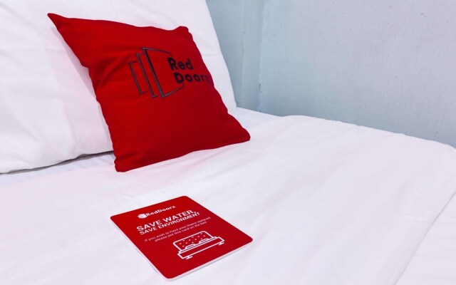 Reddoorz @ Zapatera Cebu