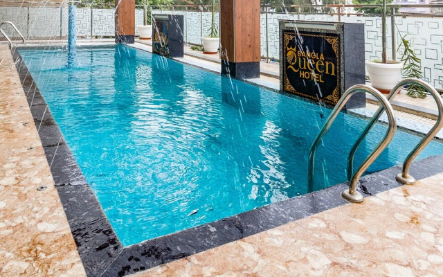 Yashshree Bangla Queen