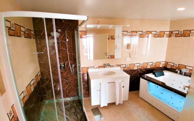Maximus Hotel Byblos