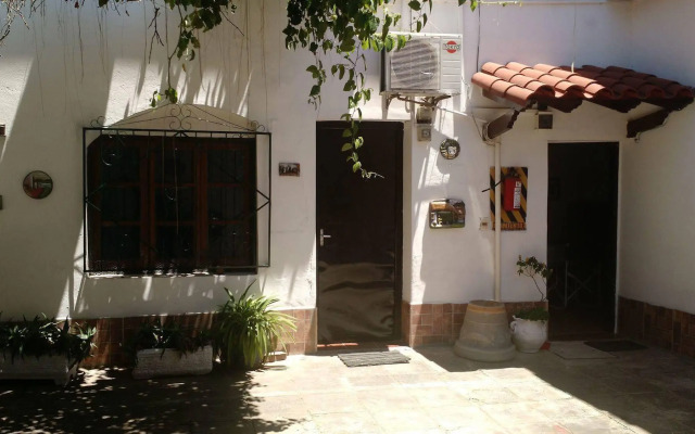 Hostal Residencial Leones de Castilla
