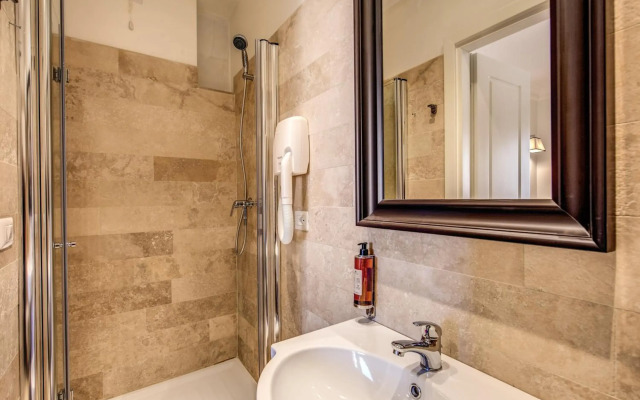 Hotel Domus Mea
