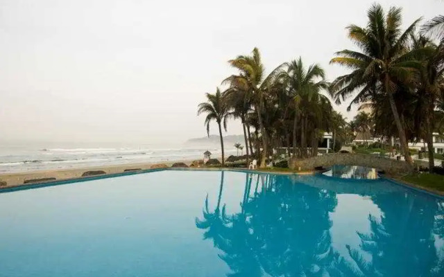 The Grand Mayan Acapulco