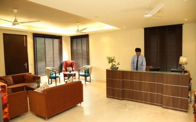 Royal Residence In Cyber City