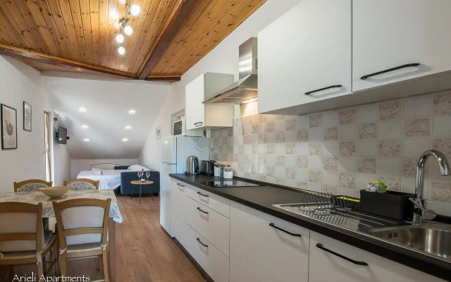 Arieli Apartments