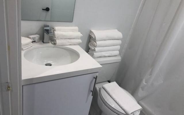 SoBe 12th and Ocean Suites
