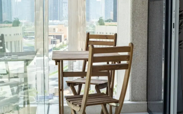 Vibrant 2BR By Burj Khalifa Gym/pool by Belvilla