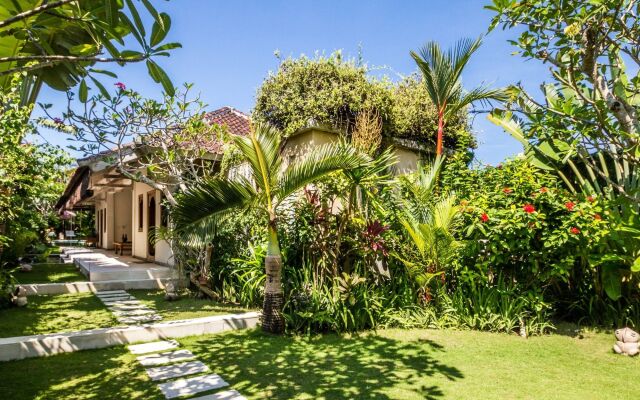 Villa Gembira by Villa Finder