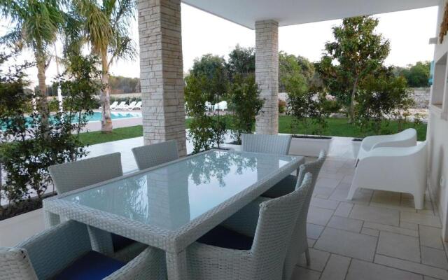 Villa Maria - Appartamenti in villa con piscina