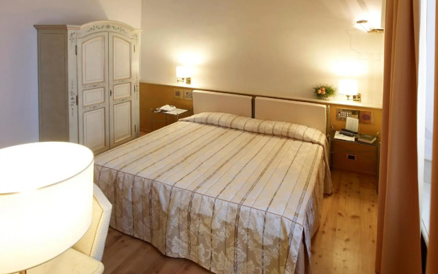 Hotel Parco Borromeo