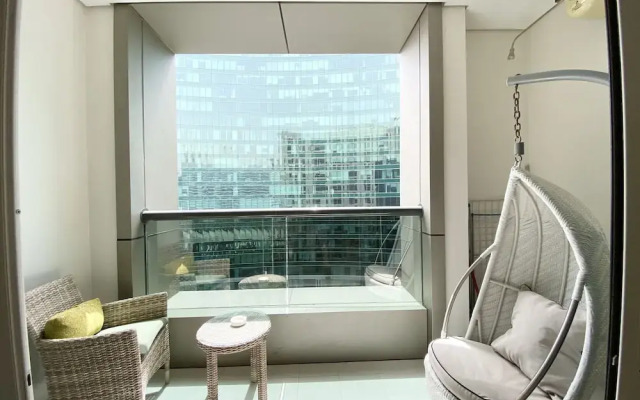 Marco Polo - Chic Studio with Balcony and Spa, Canal Views