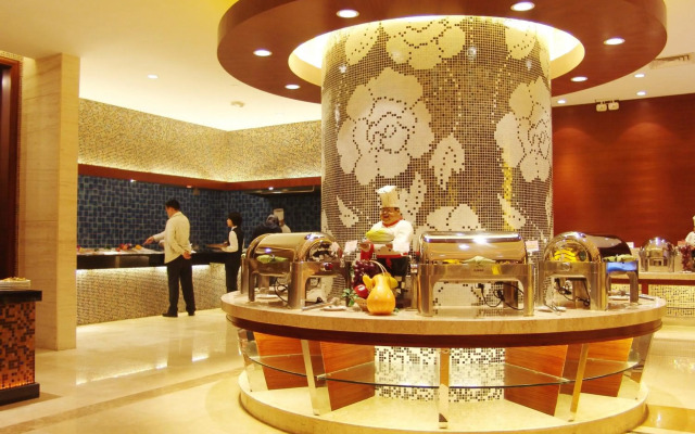 Guangzhou New Century Hotel