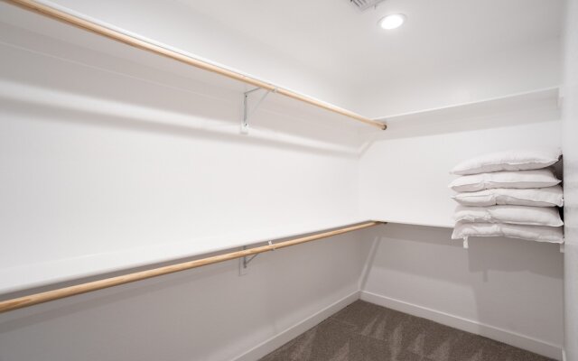 1483n50t 4 Bedroom Home