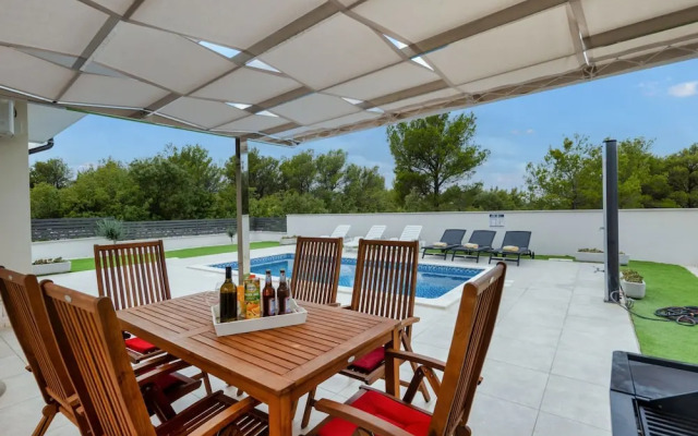 Villa Shaula 2
