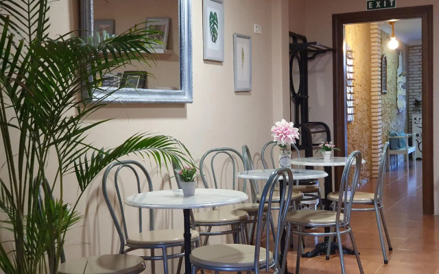 El Nogal Home - Hostel