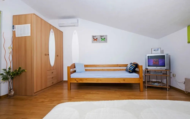 Apartments Rina