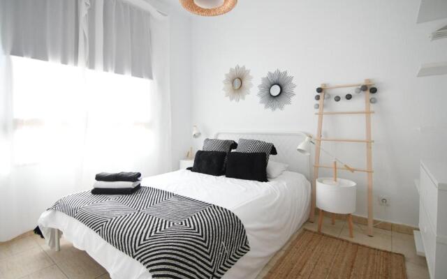 Beach apartment +3Bed +2Bath +Wifi