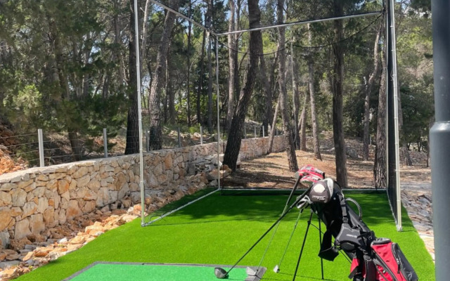 Vale Residence - exclusive & private property by the sea