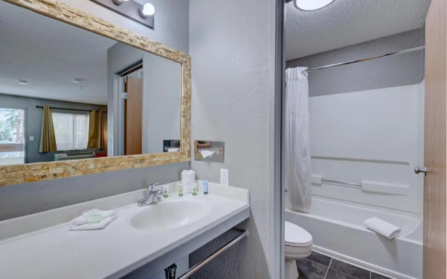 Ramada Palm Springs