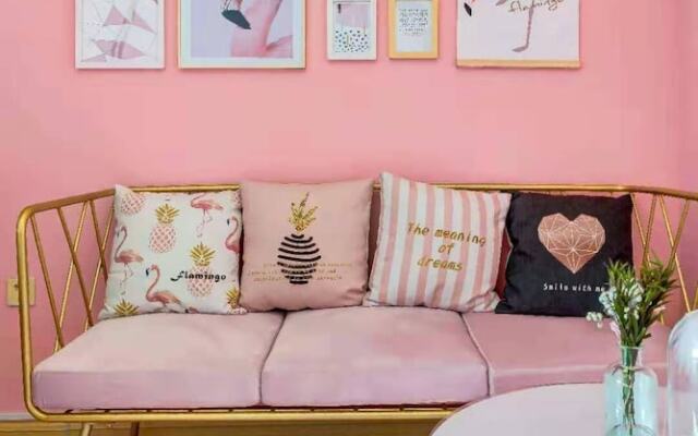 Harbin Lily Holiday Apartment