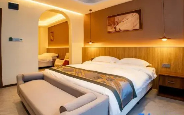 Lianhuwan Guesthouse (Zhaoqing Qixingyan Scenic Area Branch)