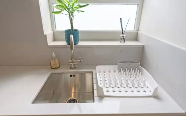 New 2bed - 20min to London - Free Parking - Petsok