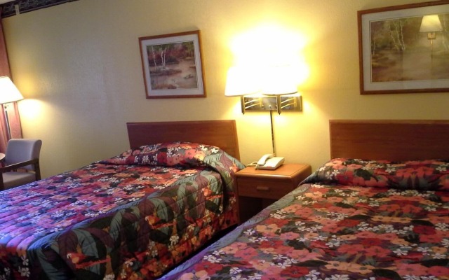 Economy Inn and Suites