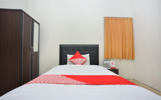 Oyo 743 Garden Guesthouse