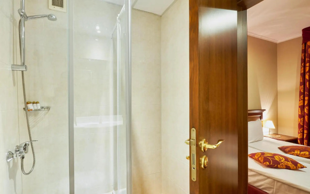 Yantra Grand Hotel -Sharlopov Hotels