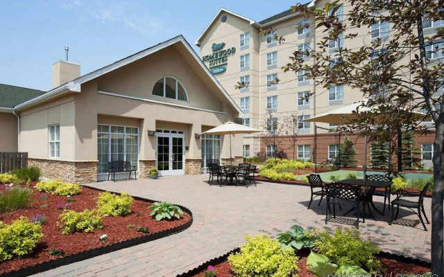 Homewood Suites by Hilton Toronto Mississauga