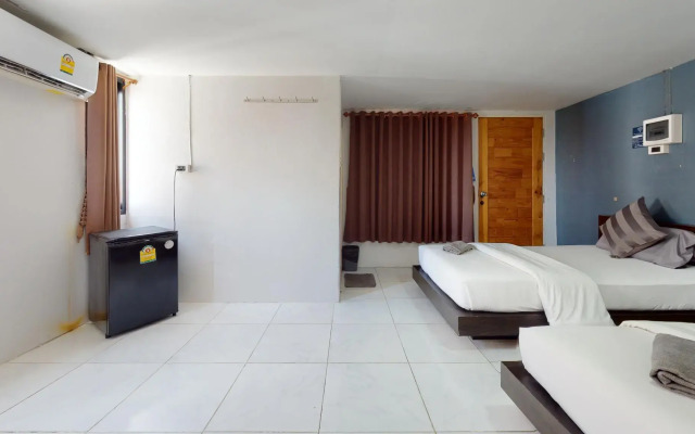 The Color Express Hotel