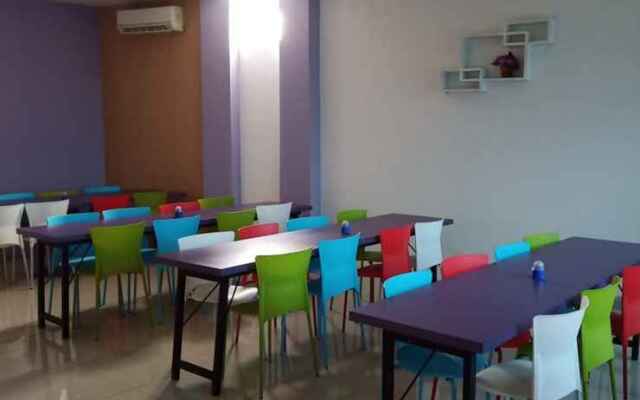 Hotel Ungu Pas Kangen Bekasi