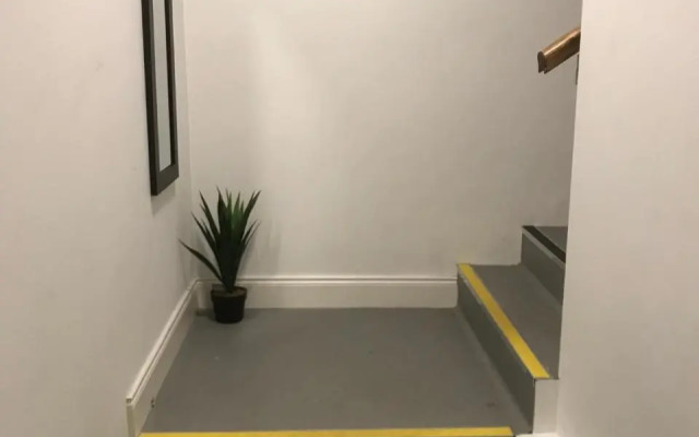 Pier House Luxury Apartment