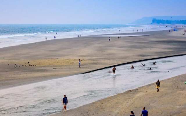 Royal Aarya Beach Resort