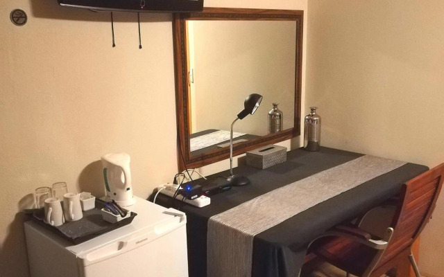 24 Onvrey Guest House