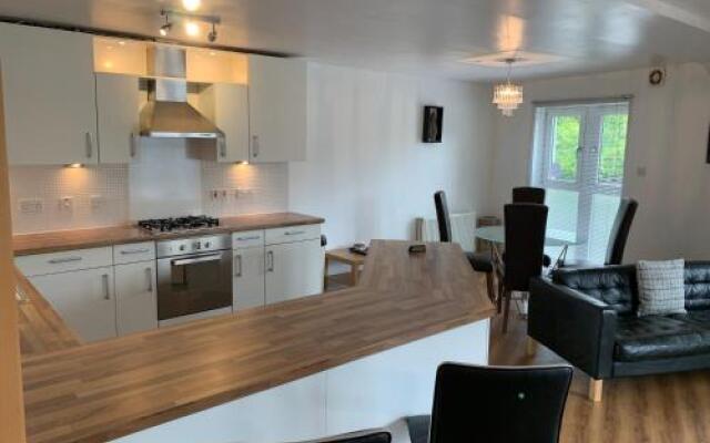 Munro Luxury Apartment