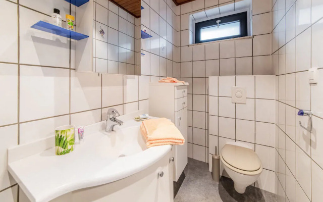 Atmospheric Holiday Home in Büllingen with Infrared Sauna