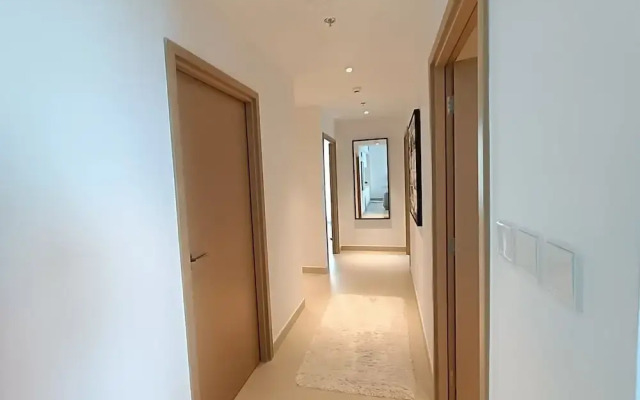 SuperHost- Incredible Apartment Floating Over Dubai Harbour