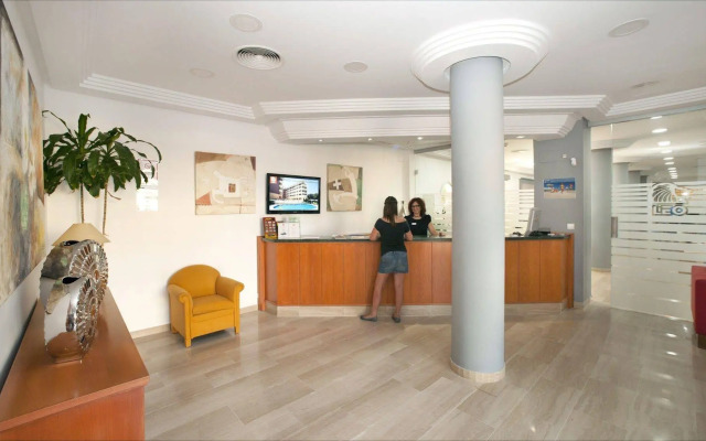 Leo Isla Canela Selection