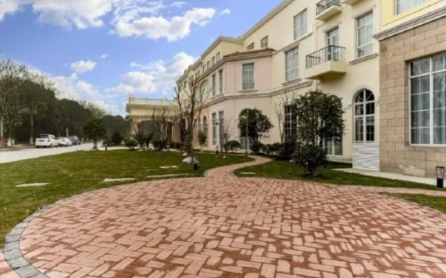 Qingfeng Garden Hotel