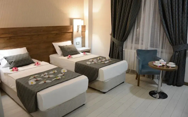White Star Hotel