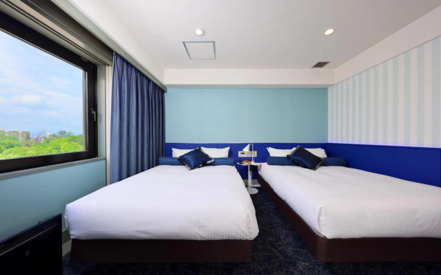 MINAMISENRI Crystal Hotel