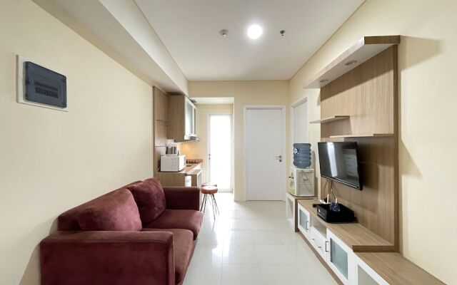 Deluxe 2Br Apartment At Parahyangan Residence