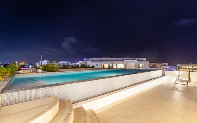 Infinito Condos Playa del Carmen