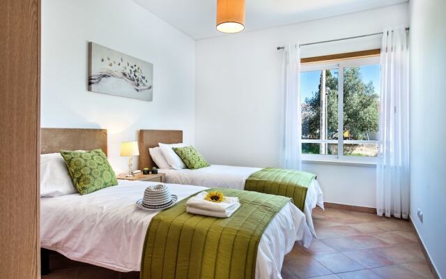 Santa Luzia Residence by MarsAlgarve