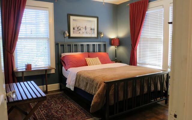 Greenwood Bed and Breakfast