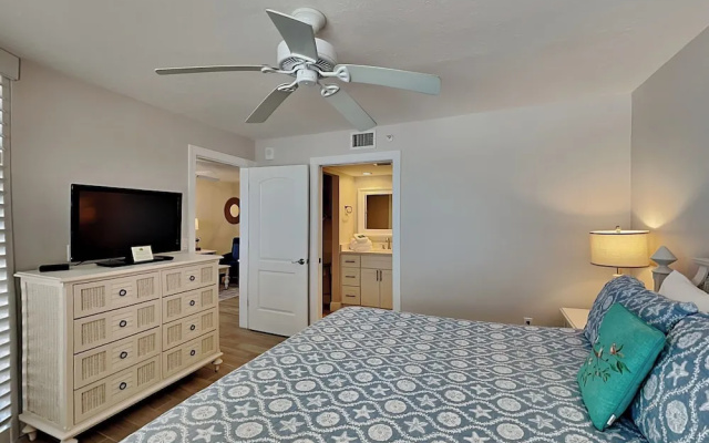 Estero Island Beach Villas by Distinctive Beach Rentals