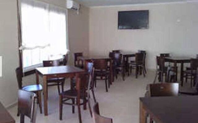 Hostal Restaurante Cobas